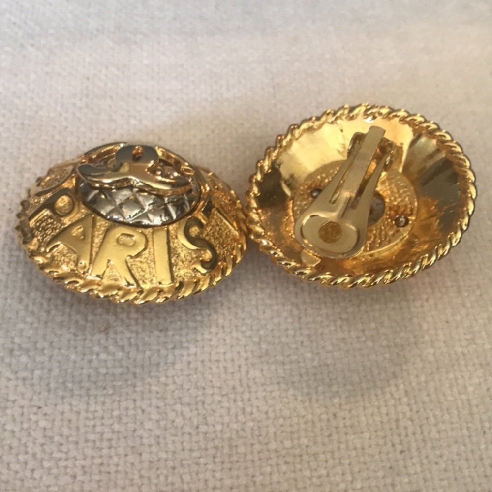 CHANEL Vintage Gold-Tone & Silver-Tone Clip On Earrings - Picture 10 of 13